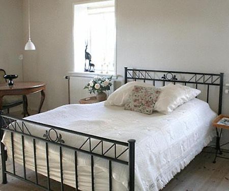 Teglgaarden Bed & Breakfast Vindeby  Oda fotoğraf